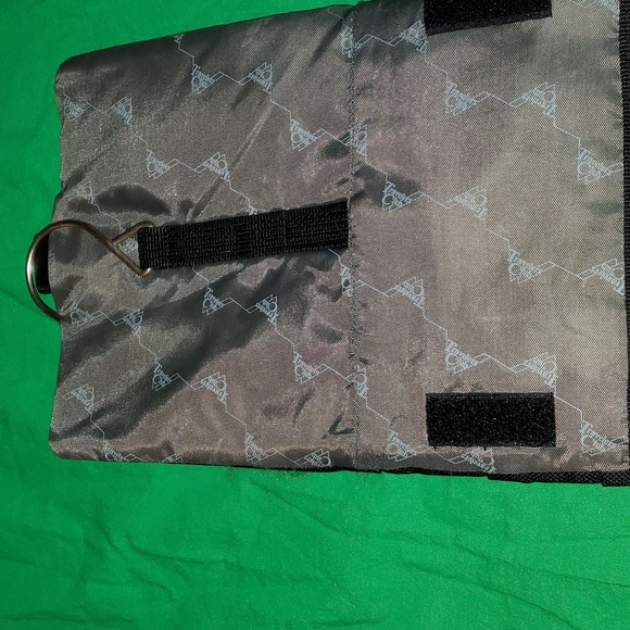 Travelers Club Mens Travel Bathroom Bag with Door Hook - Picture 3 of 6